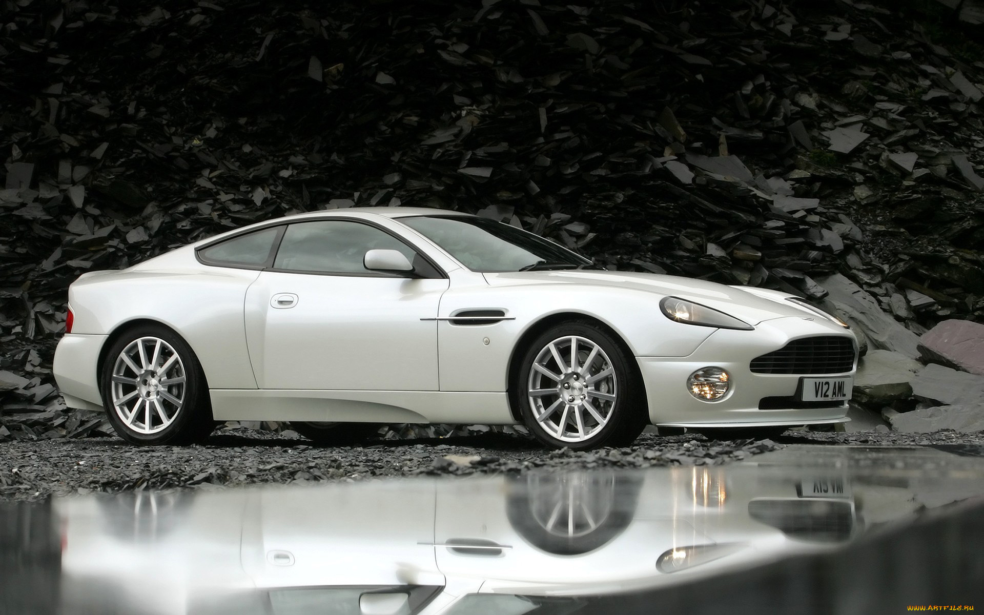 aston, martin, 